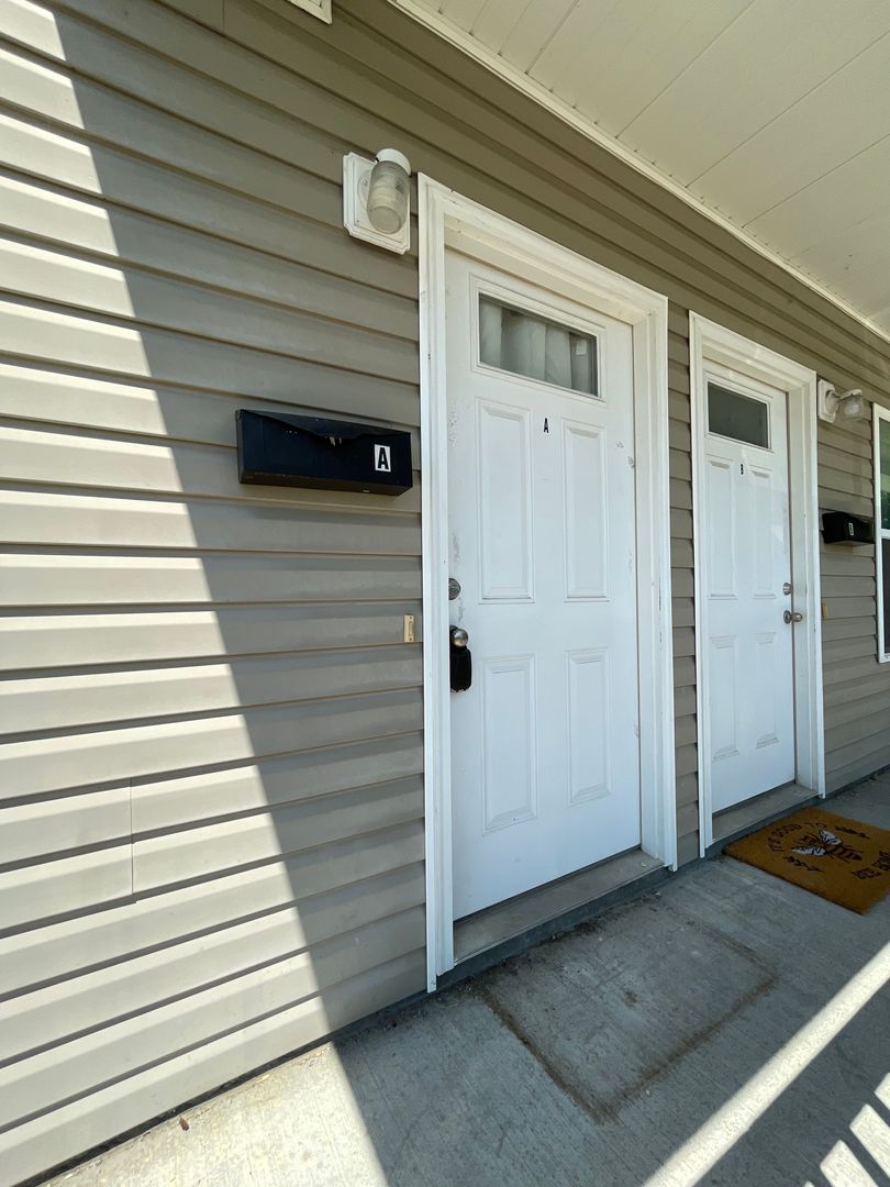 Fulton Apartment: 203 Tyler St.