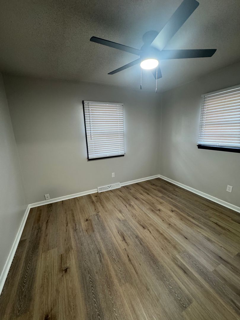 Columbia Apartment: 2812 Mulberry Rd