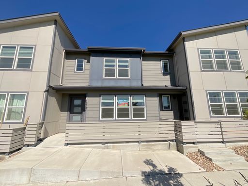 3 Bedroom Townhome Available Near Voyager Pkwy & Interquest Pkwy! – photo 1