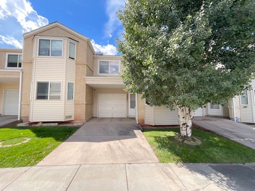 3 Bedroom Townhome Available Near N Academy Blvd & Austin Bluffs Pkwy! – photo 1