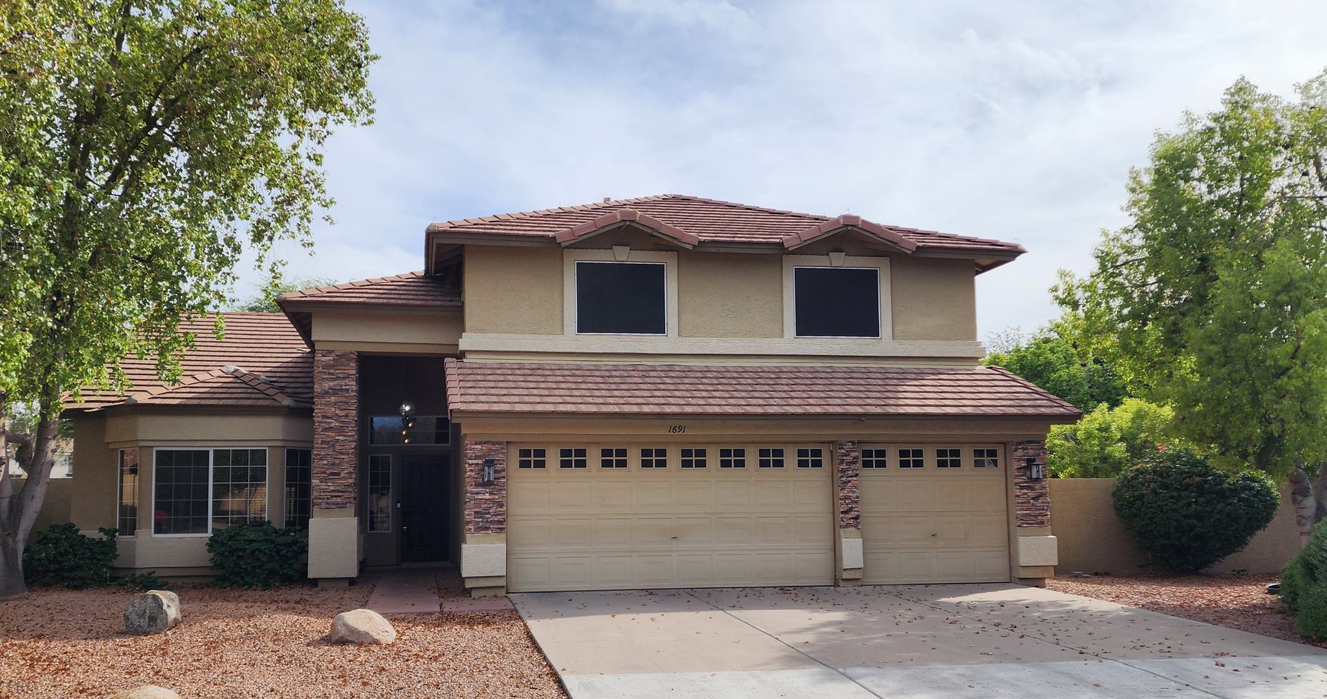 Chandler House: 1691 W Musket Way