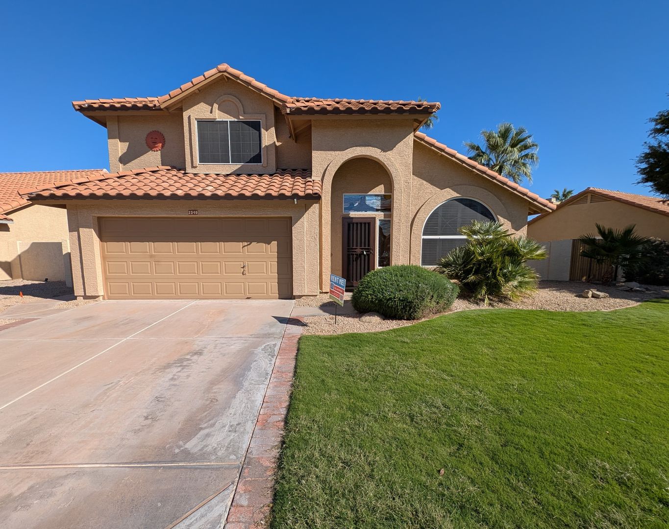 Chandler House: 2340 W Myrtle Dr