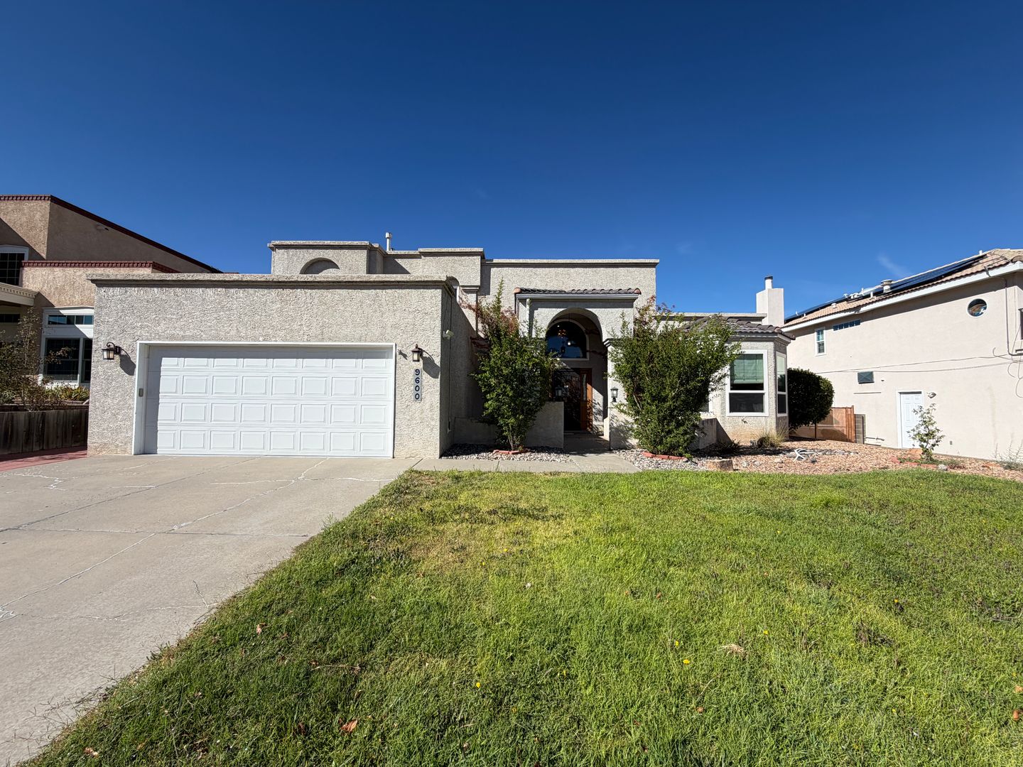 Albuquerque House: 9600 Allande Rd NE