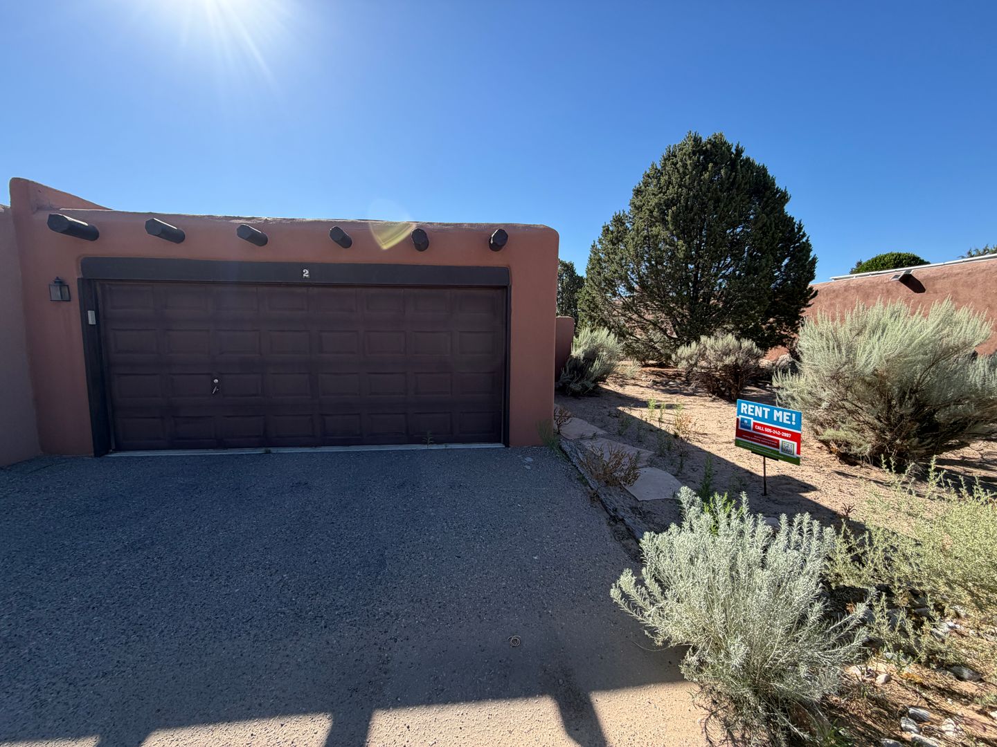 Corrales House: 2 Cochiti Trail
