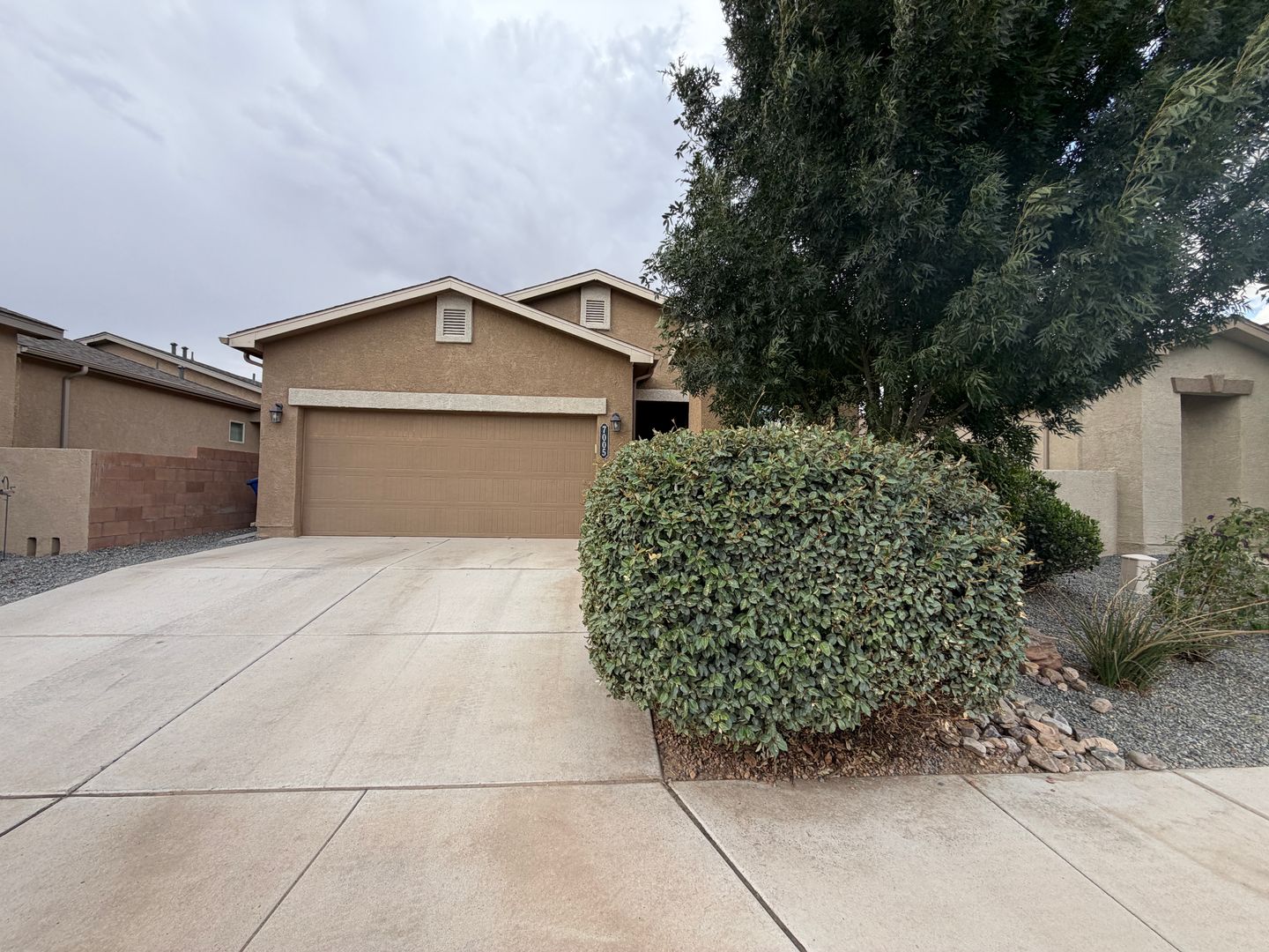 Albuquerque House: 7005 Silver Moon Rd NW