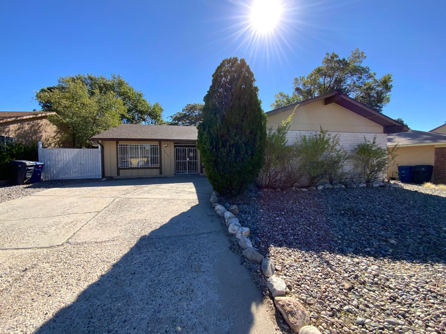 Albuquerque House: 12740 Tomlinson Dr SE