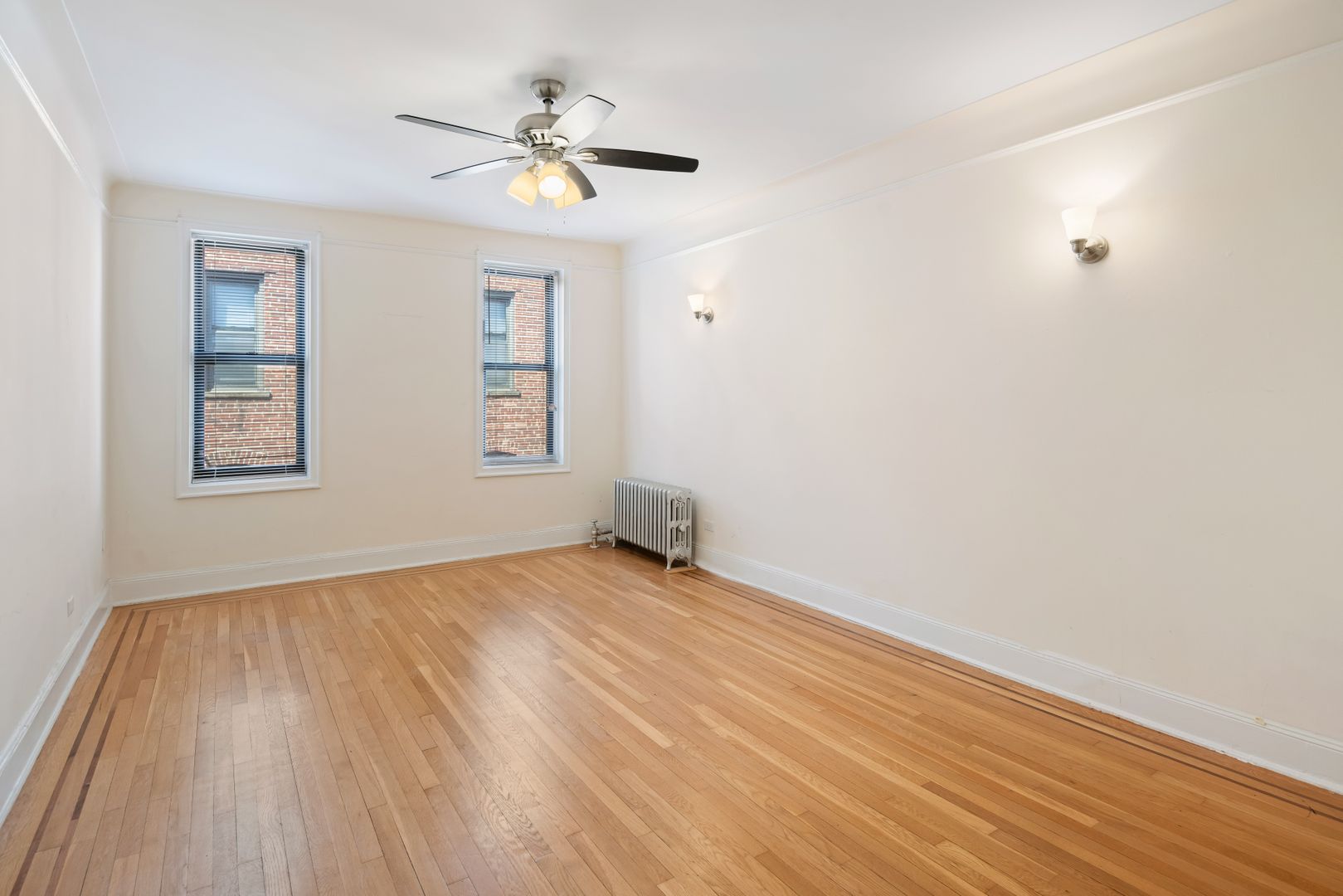 Astoria Apartment: 44-15 34th Avenue