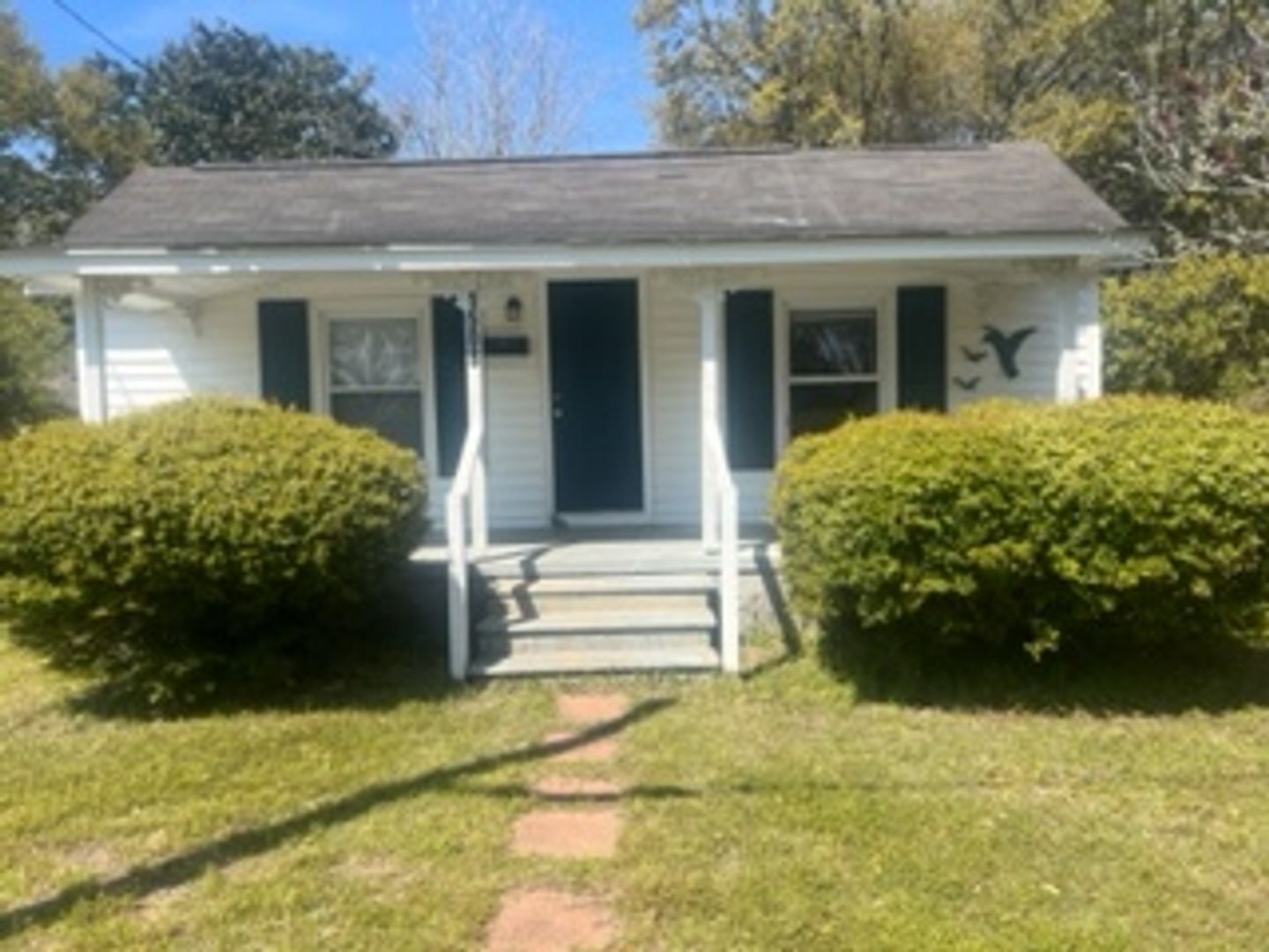 Morehead City House: 1508 Bay Street