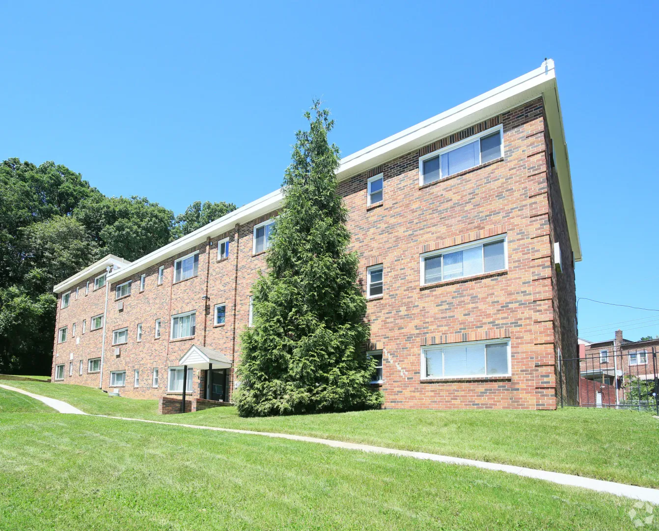 Baltimore Apartment: 4101-4212 St. Georges Avenue
