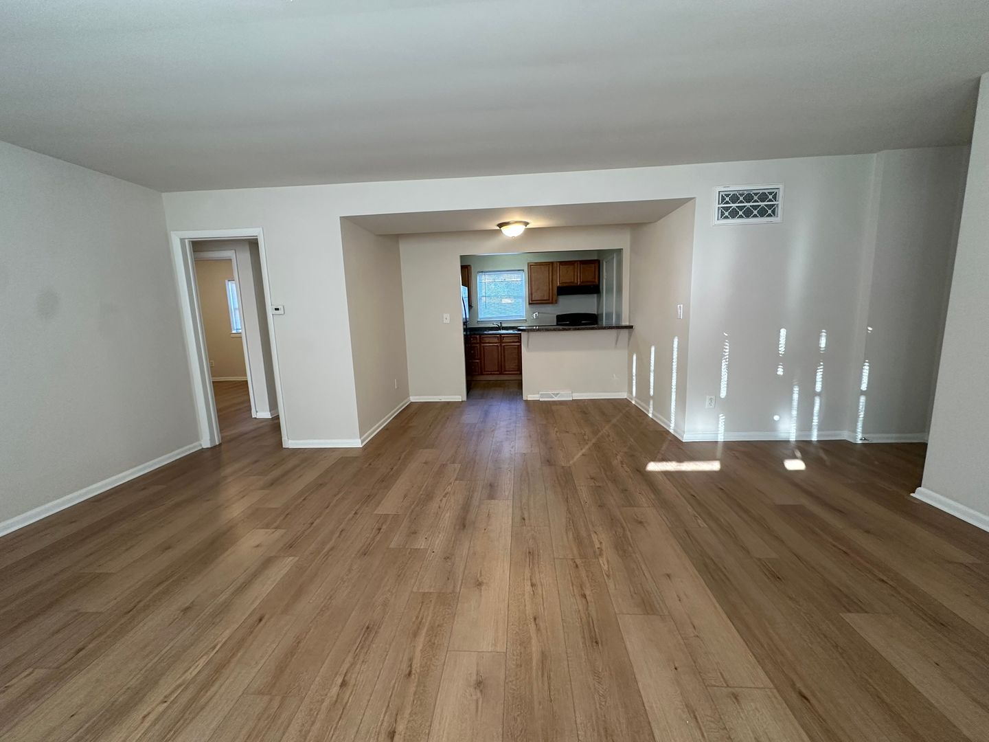 Baltimore Apartment: 3602 Monterey Road