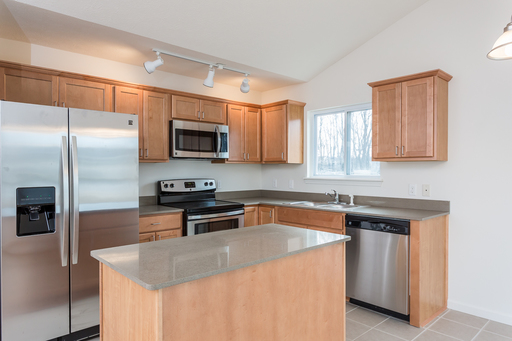 Charming 2 Bedroom, 2 Bath Ranch-Style Townhome with Full Basement and 2-Car Garage – photo 1