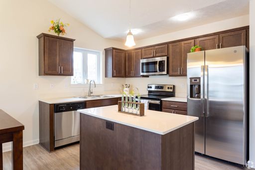 Brittany Woods 2BR 2 BA Ranch Style Townhome – photo 1