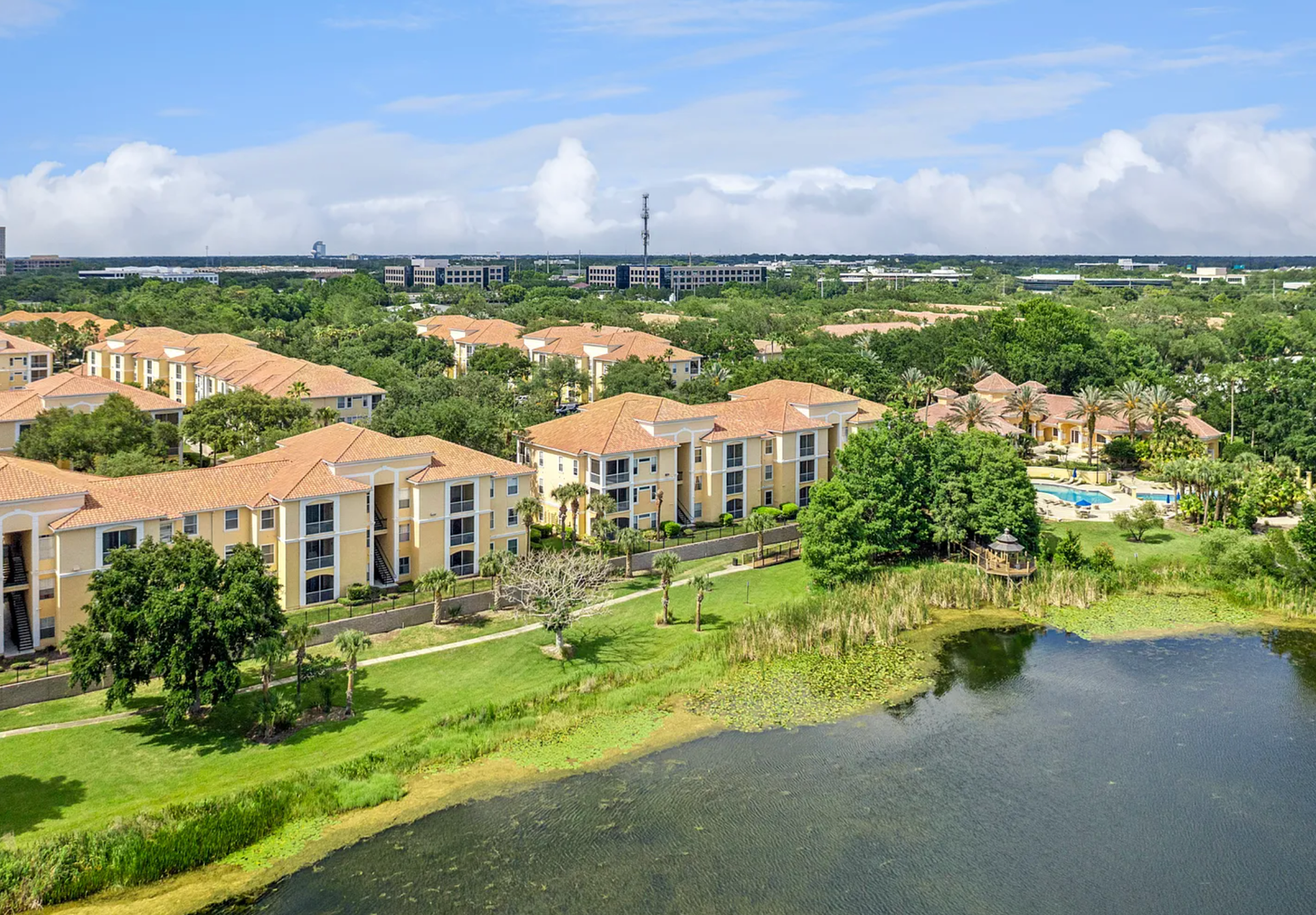 Maitland House: 1100 Lake Shadow Cir #2-204