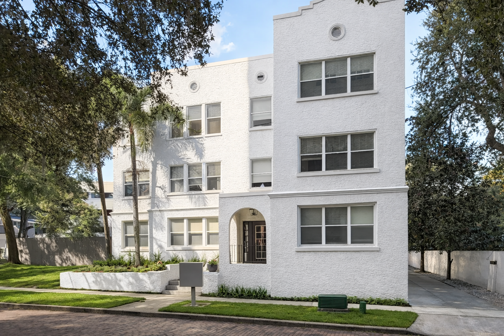 Orlando House: 515 E Pine St.