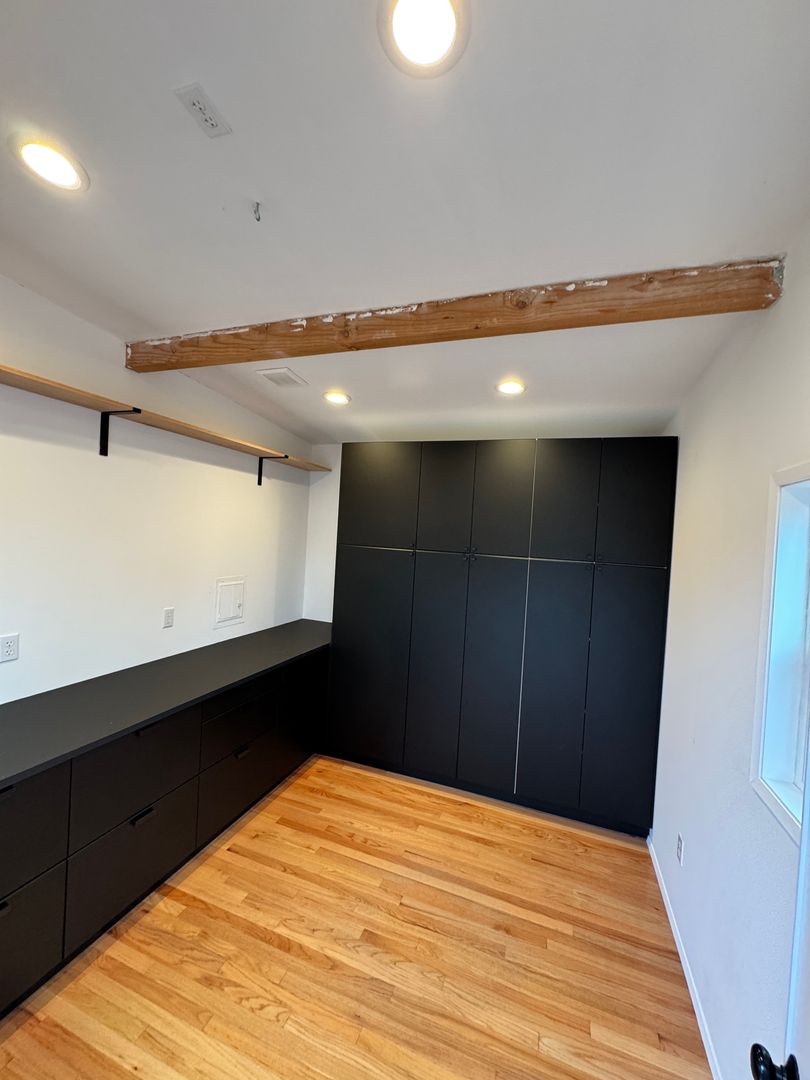 Portland House: 1214 SE 87th Ave.