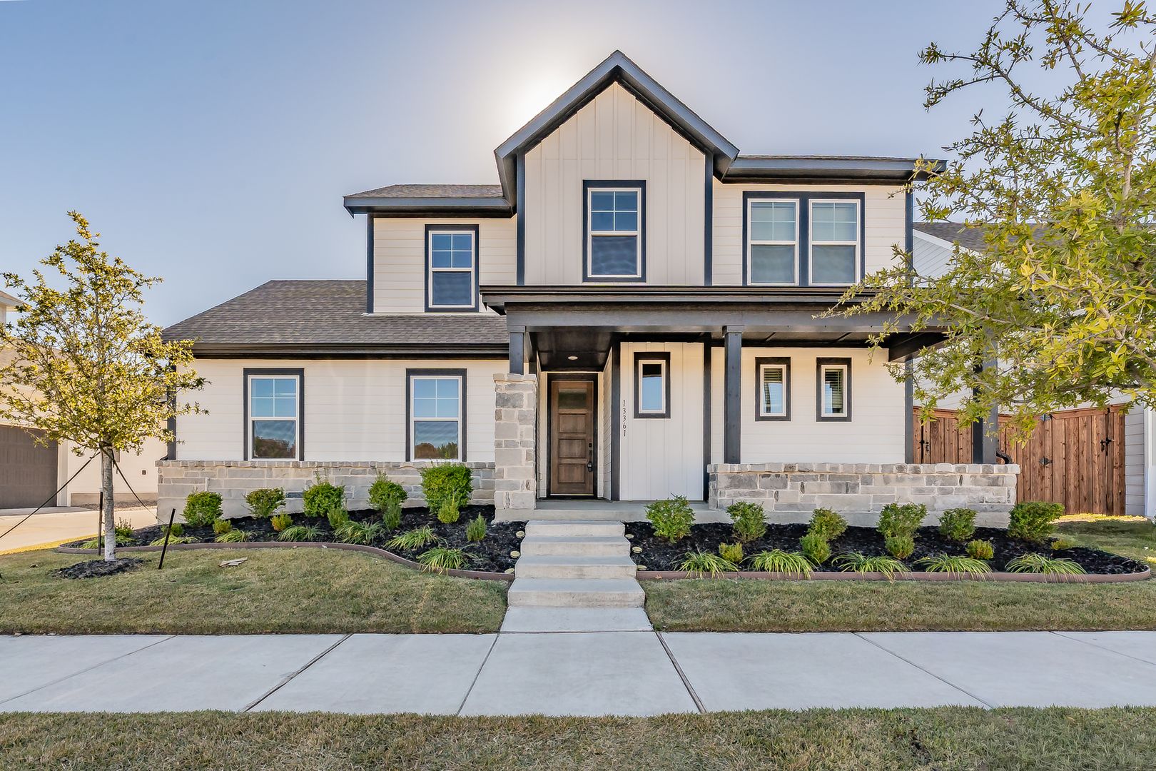 Aledo House: 13361 Hedgebrook Place