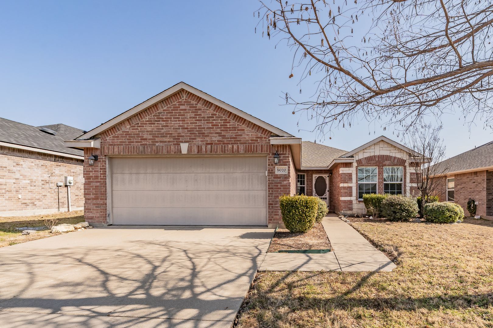 Fort Worth House: 9020 Adler Trail