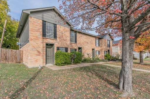 2 Bed 1.5 Bath Rental at 7604 Chapin Road, Unit A, Fort Worth, TX – photo 1