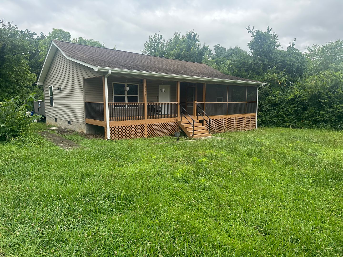 Chattanooga House: 8104 Igou Gap Rd