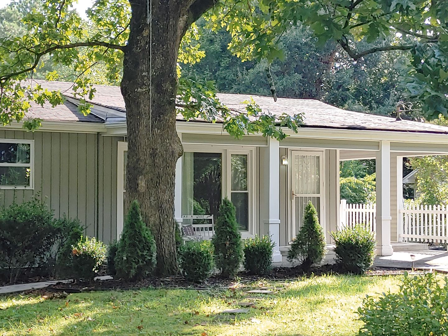 Cleveland Apartment: 1390 Park Ave