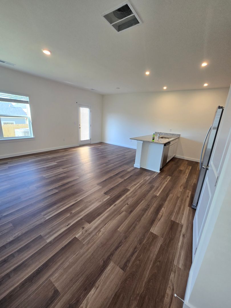 Cleveland Townhome: 4206 Belcourt LN