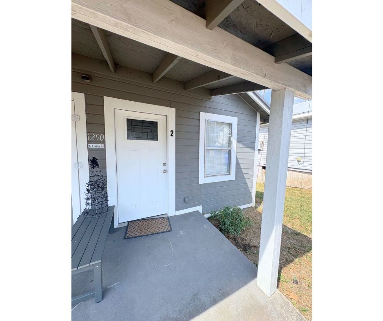 Cleveland Apartment: Blythe Ave SE