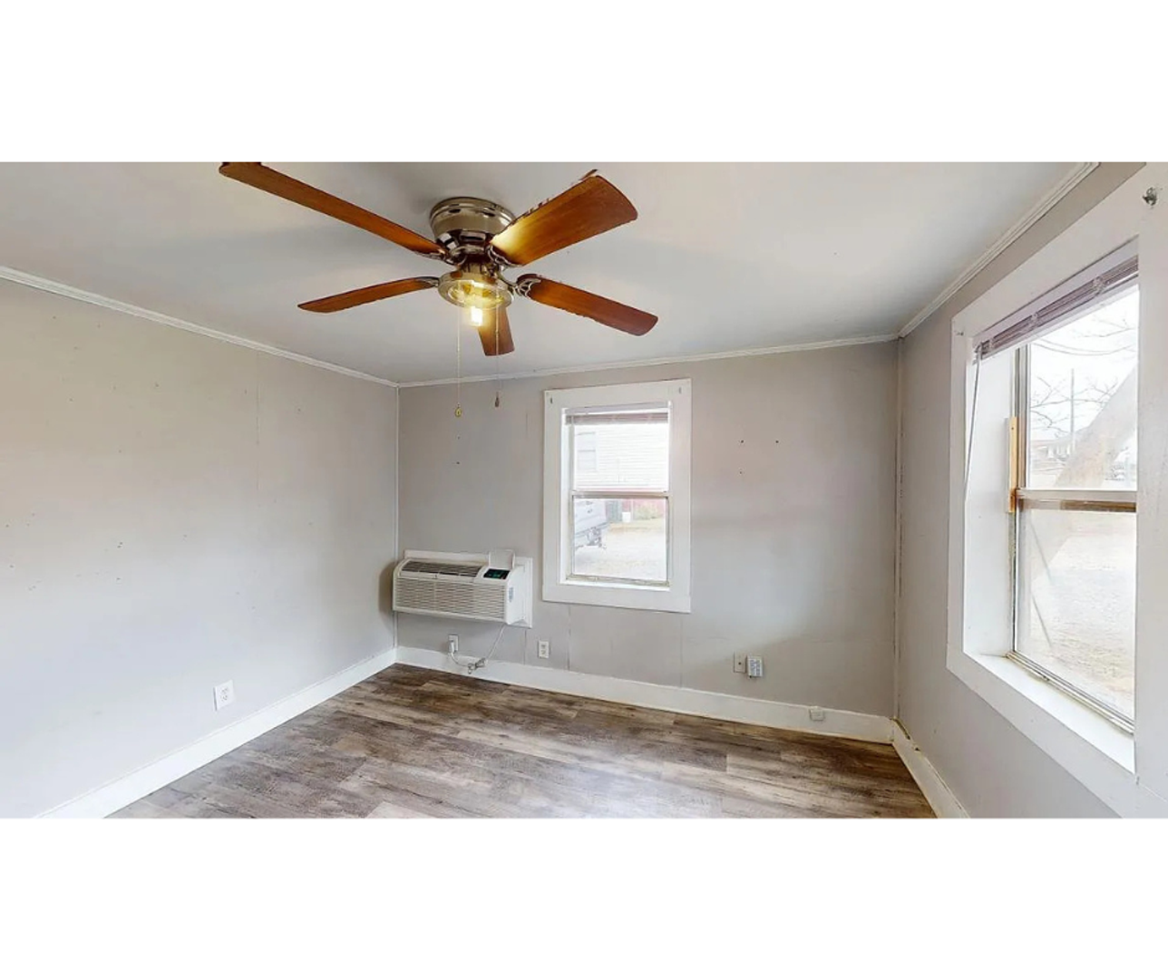 Cleveland Apartment: 455 13th St SE