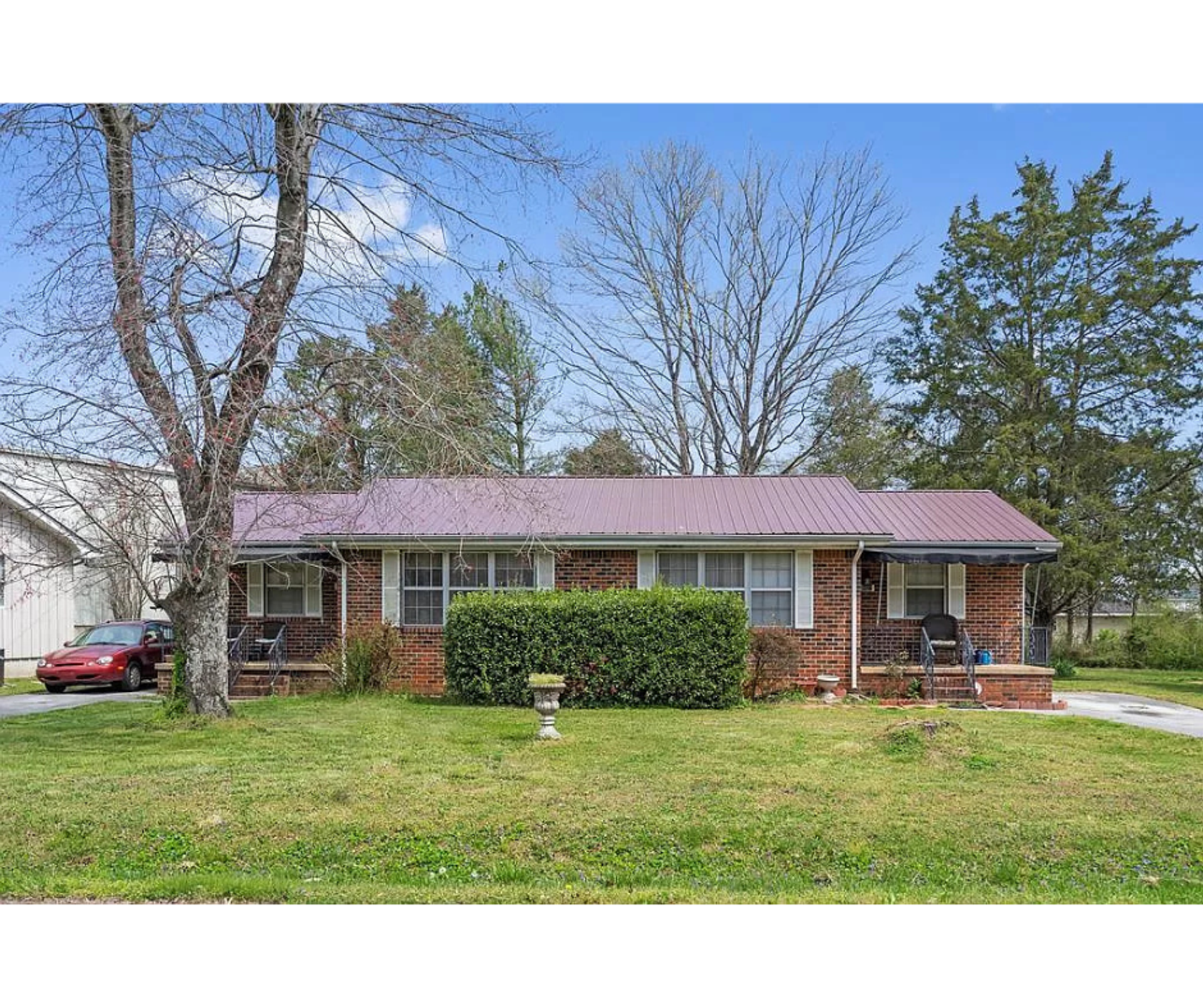 Chattanooga Apartment: 6919 Robinson Dr