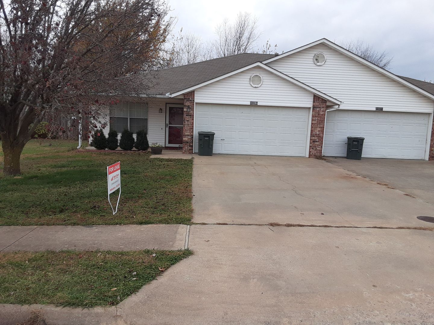 Fayetteville House: 1167 North Boxley Avenue