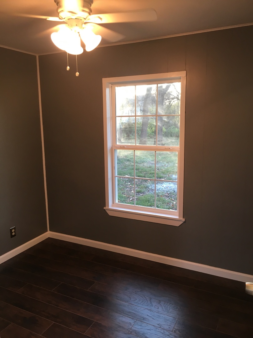 Fayetteville Apartment: Giles Road