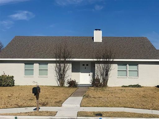 8113 Chesham Drive, Rowlett, TX 75088-7656