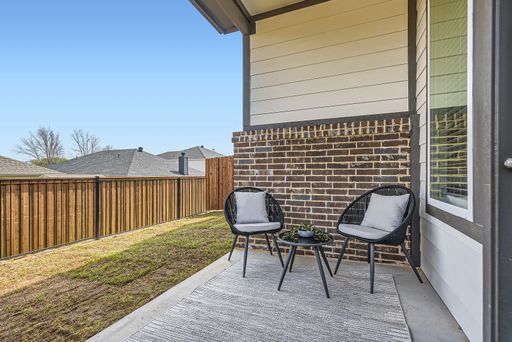 Listing photo thumbnail