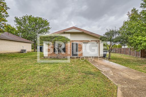 806 Prairie Creek Drive, Princeton, TX 75407-6521