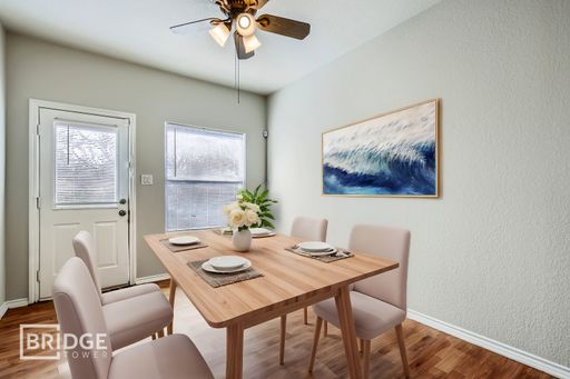 Listing photo thumbnail