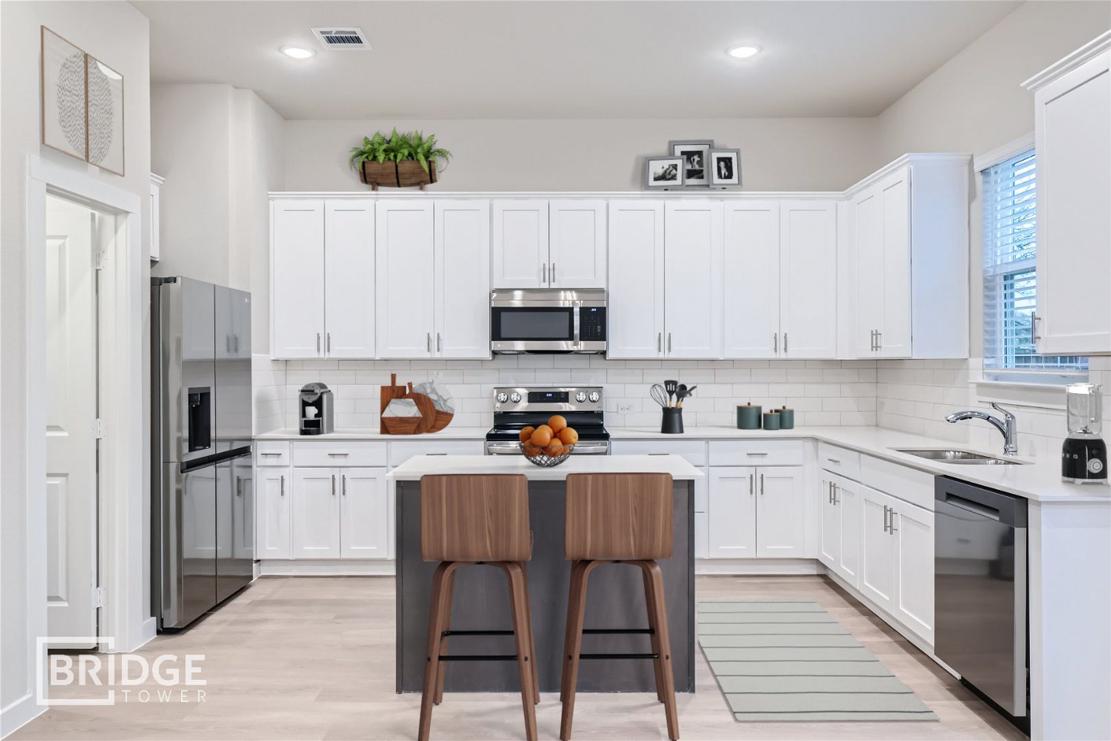 Melissa House: 2202 Hopper Lane