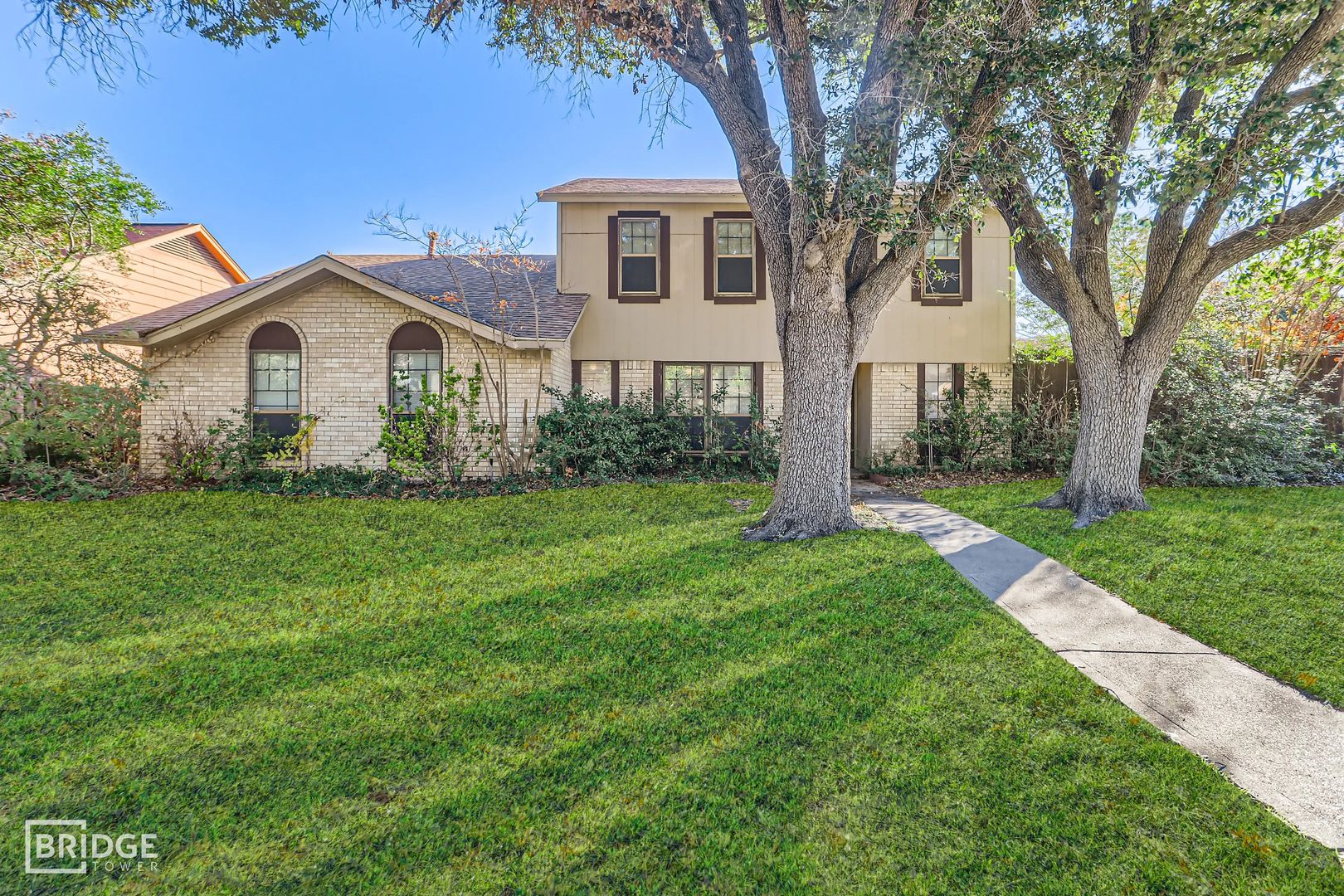 Richardson House: 303 Trailridge Drive