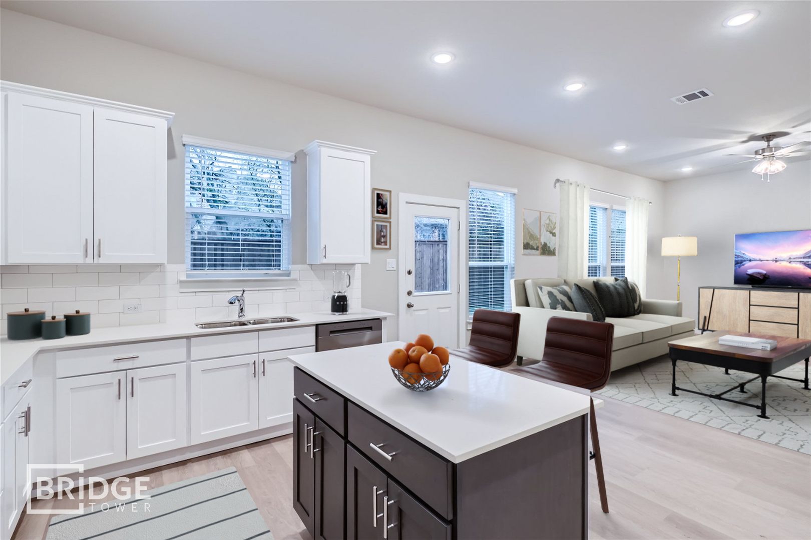 Melissa House: 2214 Hopper Lane