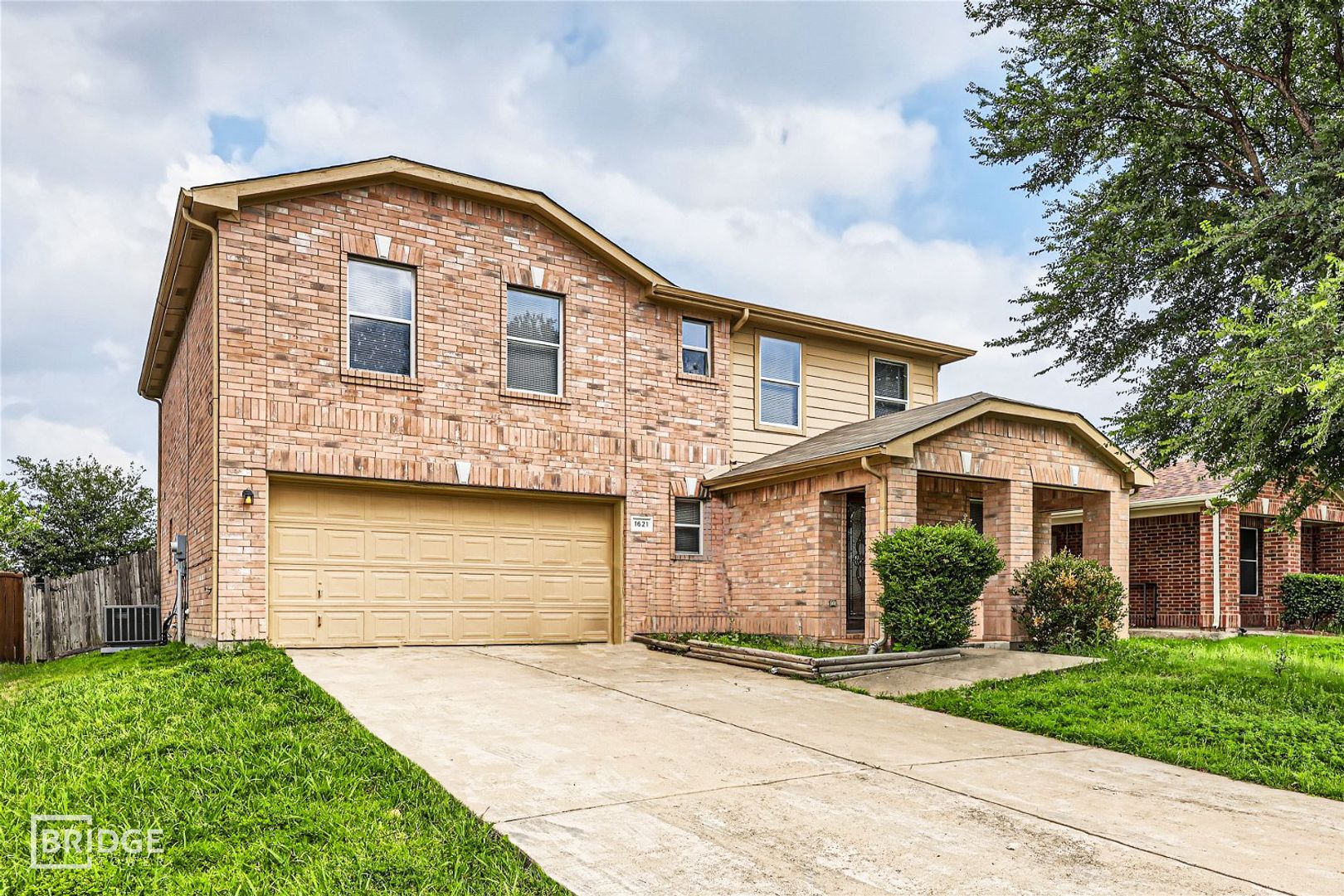 Little Elm House: 1621 Dragonback Pass