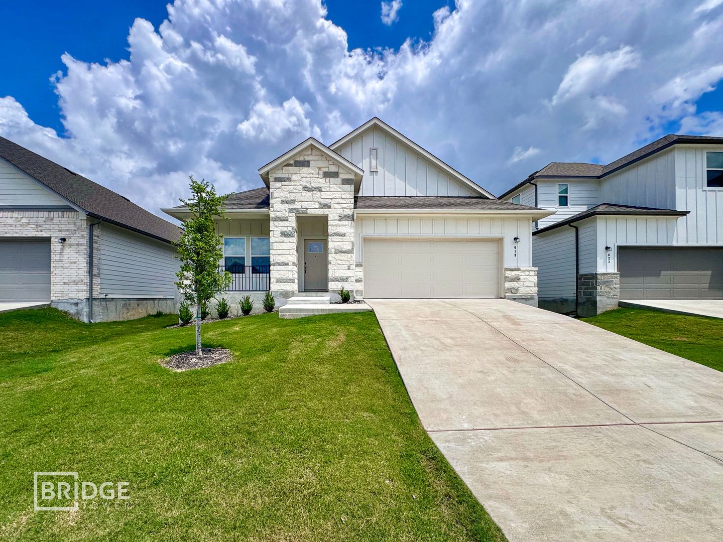 Temple House: 619 Hayfield Lane