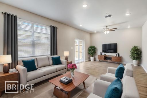 Listing photo thumbnail