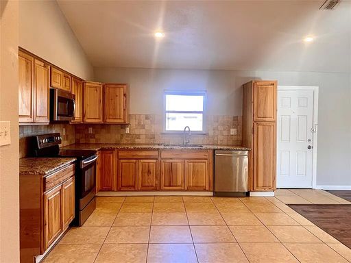 Listing photo thumbnail