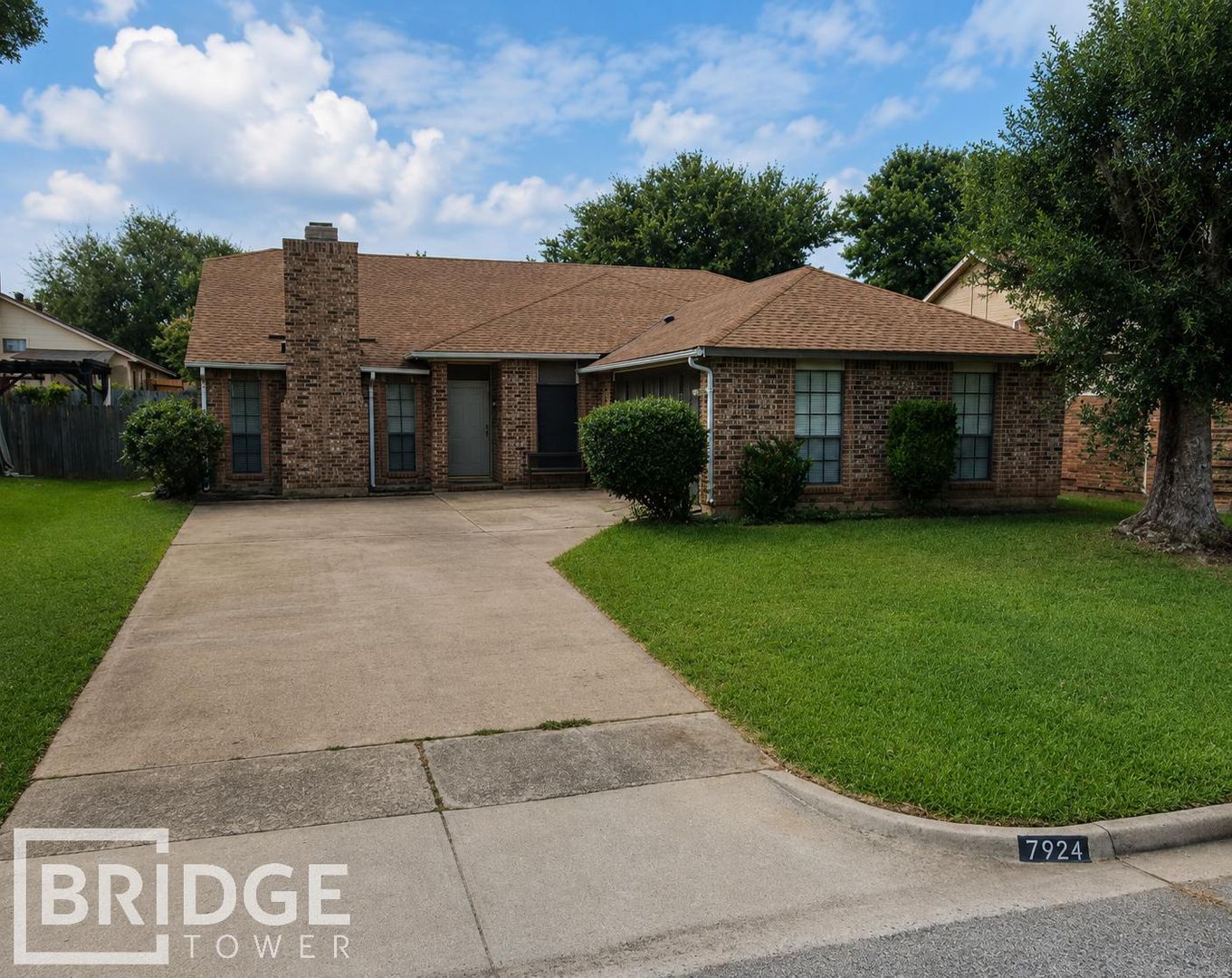 Fort Worth House: 7924 Eastwind Drive