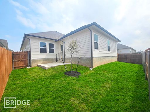 Listing photo thumbnail
