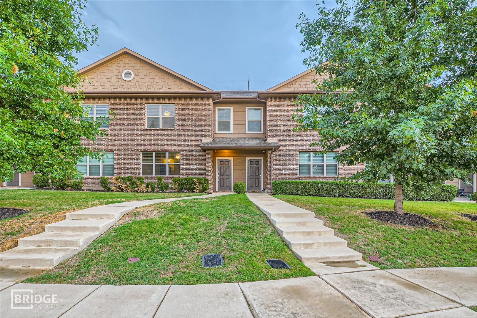 Lewisville House: 1312 Lake Crest Lane