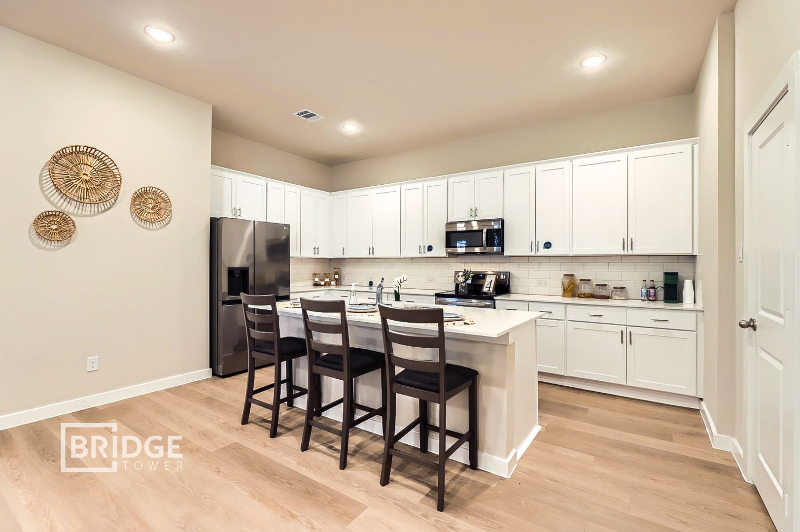 Anna House: 800 Naomi Lane