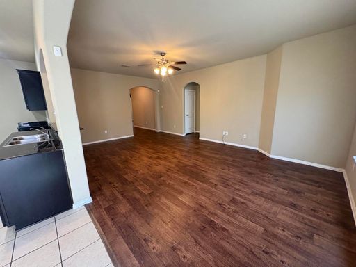 Listing photo thumbnail