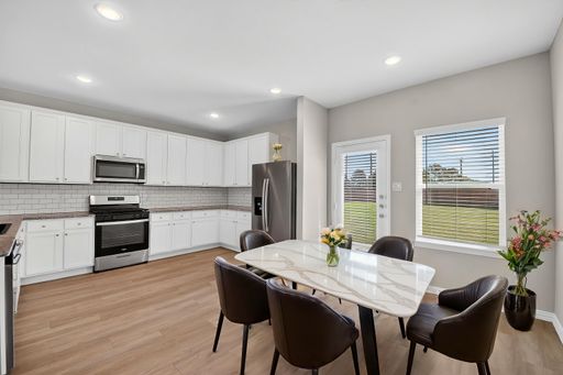 Listing photo thumbnail