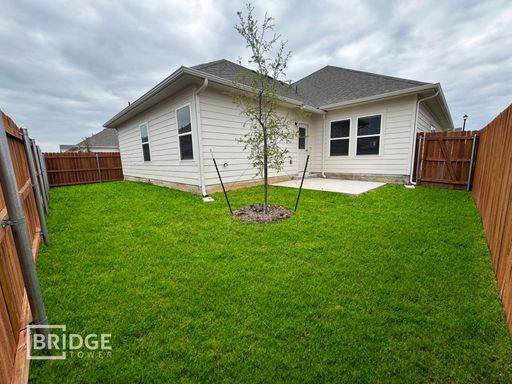 Listing photo thumbnail