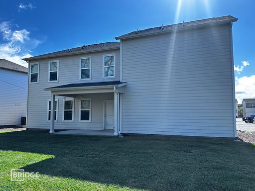 Listing photo thumbnail