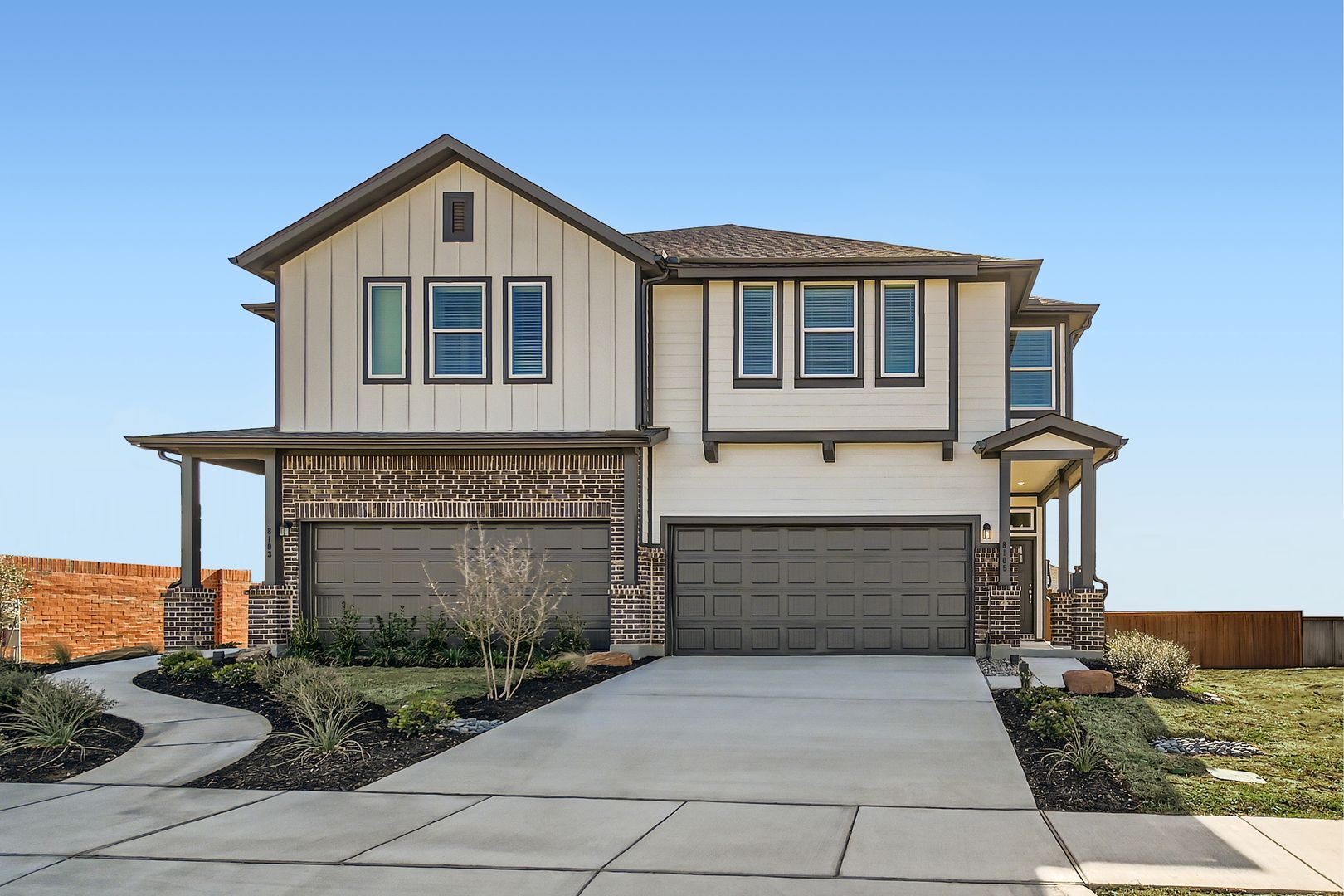 Arlington House: 8119 Sawyer Drive